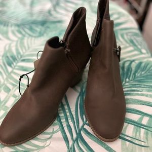 Brand New A.n.a boots